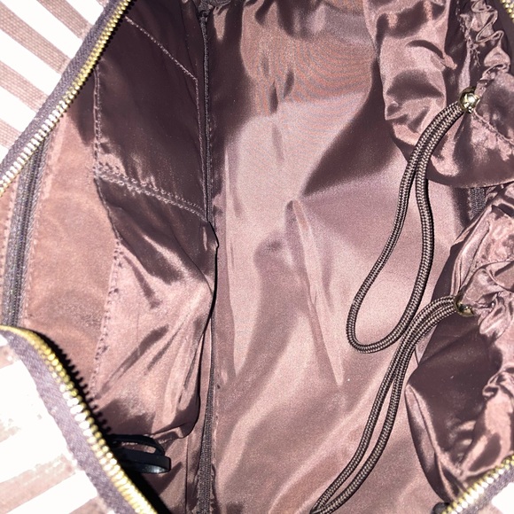 NWT Henri Bendel Overnighter - Picture 5 of 11